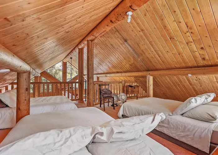 Holiday home Lovely & Rustic Treehouse - Stargazing In The Pines!